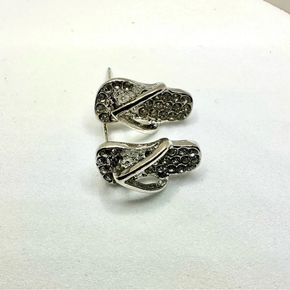 NWOT - Sparkling Silver Crystal Flip-Flop Earrings - Picture 7 of 13